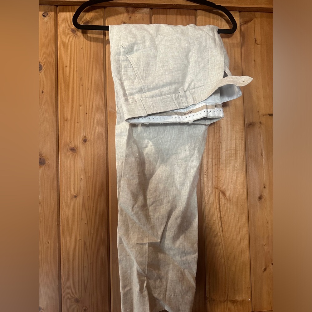 Linen suit pants: BESPOKE